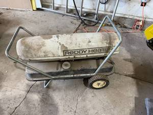lot 130 image: Reddy Heater