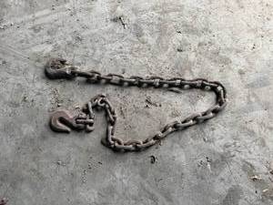 lot 136 image: Heavy Chain