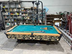 lot 145 image: Pool Table