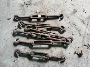 lot 157 image: Turnbuckles