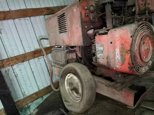 lot 159 image: Onan CCK Engine on Wheels