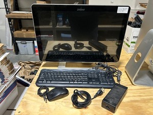 lot 12 image: 2014 Byte Speed 770 All-In-One Desktop Computer