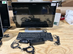 lot 28 image: 2014 Byte Speed 770 All-In-One Desktop Computer