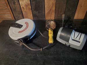 Dayton 25ft Reel Light