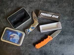 lot 77 image: Peremier Edge Knife Lot of 2