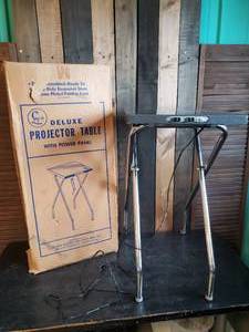 lot 95 image: Deluxe Projector Table with Box   Works