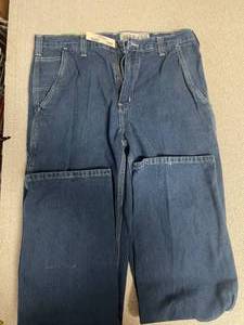 lot 160 image: Carhartt Jeans Dungaree Fit Blue Jeans 3234