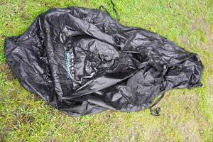 lot 40 image: Classic Sled Gear Extreme Snowmobile Cover