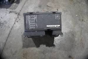 lot 49 image: 1998 Arctic Cat GR 500 Air Box