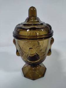 lot 39 image: Imperial Glass Baltimore Pear Candy Dish wLid