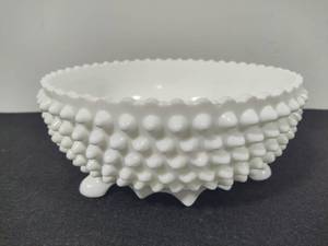 lot 82 image: Fenton Three-Footed Hobnail Milk Glass Fruit Bowl