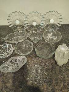 lot 46 image: Lot of Asst Crystal Bowls