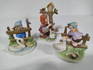 lot 86 image: Lot of UCGC Collectibles