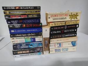 lot 114 image: Assorted Softcover Books