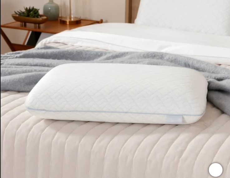 lot 310 image: NEW Serenity by Tempur-Pedic Cooling Memory Foam Pillow - Standard Size