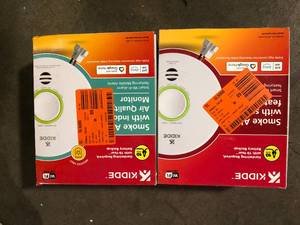 lot 11 image: Lot of Kidde Smart Hardwired Wi-Fi Enabled Smoke Detector with Photoelectric Sensor and Voice Alerts 21032064Customer Returns See Pictures