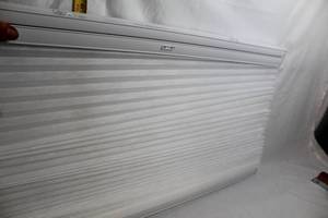 lot 72 image: Levolor Cellular Shade Head Rail with White Finish