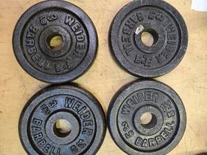 lot 72 image: Lot of four 3LB Weight Plates (USED)