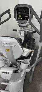 lot 162 image: Octane XR6000 Pro XRide Seated Recumbent Elliptical Excellent condition (New and assembled)