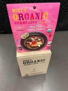 lot 430 image: Set of 6 Mikes Organic Red Thai Curry Paste Packs
