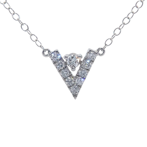 lot 41 image: NEW 0.25 Carat Diamond Chevron Layering Necklace in White Gold VIDEO