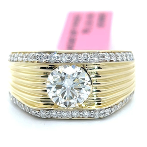 lot 21 image: NEW Mens 2.00 Carat Diamond Ribbed Tapered Ring in Yellow Gold $3,495 Retail VIDEO
