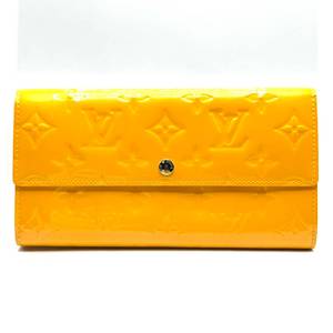 lot 42D image: Louis Vuitton Monogram Vernis Sarah Wallet in Yellow Patent Leather Pre-Owned Retail $1,000