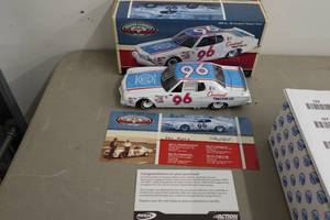 lot 214 image: Action Dale Earnhardt 1978 Ford Torino 124 Scale Stock Car Replica