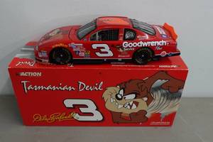 lot 224 image: Action Dale Earnhardt 2000 Taz 124 Scale Stock Car Replica