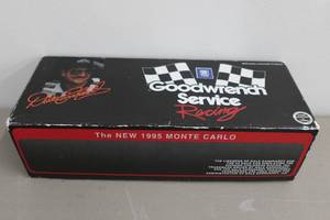 lot 240 image: Action Dale Earnhardt 1995 GM Goodwrench 124 Scale Stock Car Replica