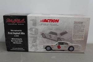 lot 251 image: Action Dale Earnhardt 1964 Chevelle 124 Scale Stock Car Replica