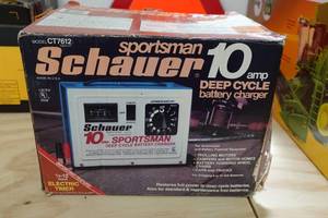 lot 314 image: Sportsman Schauer 10 Amp Deep Cycle Battery Charger