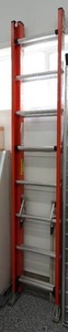 lot 321 image: Werner 16 Fiberglass Extension Ladder