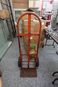 lot 328 image: Nutting 2-Wheel Dolly