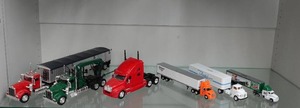 lot 339 image: Assorted Semi and Trailer Replicas