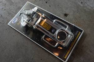 lot 402 image: ATD Mini Display Jack