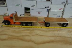 lot 12 image: Smith Miller Smitty Toys Flatbed Truck & Trailer Quality Metal Replica