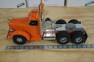 lot 19 image: Smith Miller Lowboy Semi Truck Quality Metal Replica