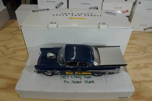 Danbury Mint 1957 Chevy Super Pro Street Big Kahuna 1:12 Scale Die Cast with Stand