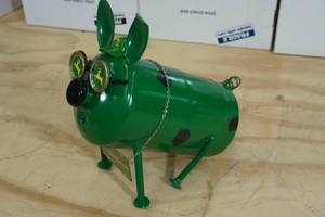 lot 91 image: John Deere Piggy Bank