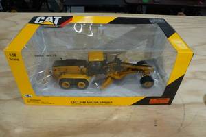 lot 160 image: CAT 24M Motor Grader 150 Scale Replica