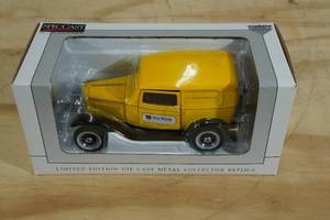 lot 165 image: Specast Limited Edition 1932 Ford Bank of Elk River Replica