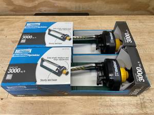 lot 53 image: Lot of 2 - Oscillating Sprinkler Melnor - 0515251.90