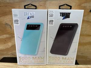 lot 58 image: Lot of 2 - Portable Charger 500 MAH Power Bank TRENDZONE