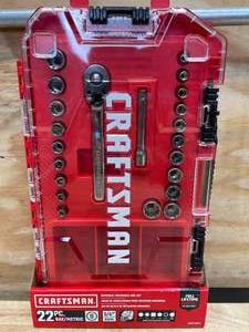 lot 28 image: Craftsman 22 Piece SAEMetric 14 Universal Mechanics Tool Set Model # CMMT12014