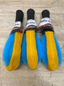 lot 98 image: Lot of 3 - AutoSpa Deluxe Grip Tech Wheel and Brake Dust Brushs