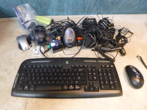 lot 48 image: Logitech Wireless Computer Keyboard