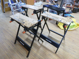 lot 63 image: 3 Black & Decker Workmate Bench and Vise
