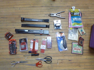 lot 91 image: Garage Tools
