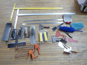 lot 95 image: Garage Items